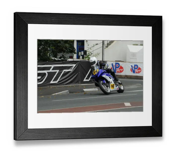 Framed Print : Steven Procter (Yamaha) 2015 Senior Manx Grand Prix Framed Print : Steven Procter (Yamaha) 2015 Senior Manx Grand Prix