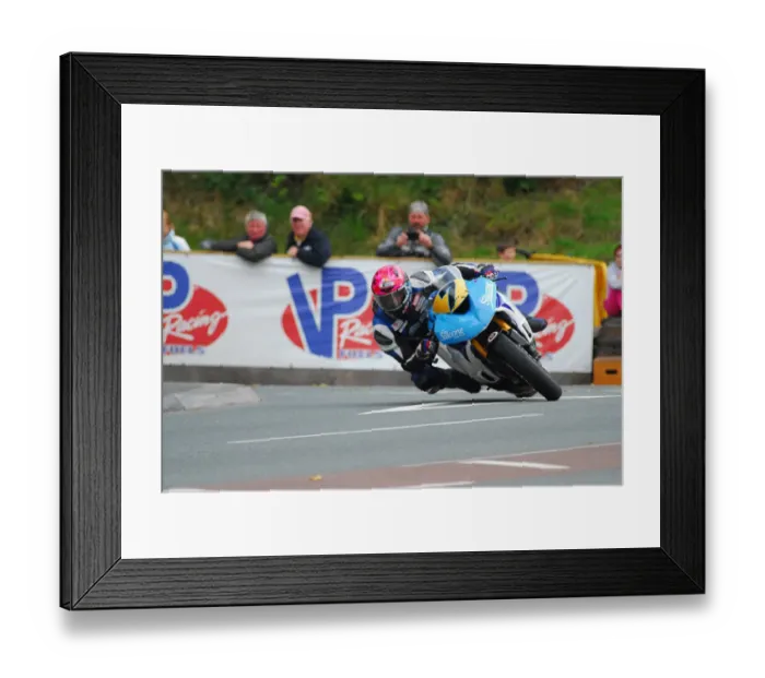 Framed Print : Malachi Mitchell-Thomas (Kawasaki) 2015 Senior Manx Grand Prix Framed Print : Malachi Mitchell-Thomas (Kawasaki) 2015 Senior Manx Grand Prix