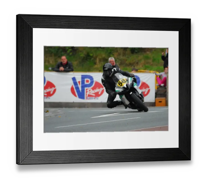 Framed Print : Steven Beale (Yamaha) 2015 Senior Manx Grand Prix Framed Print : Steven Beale (Yamaha) 2015 Senior Manx Grand Prix