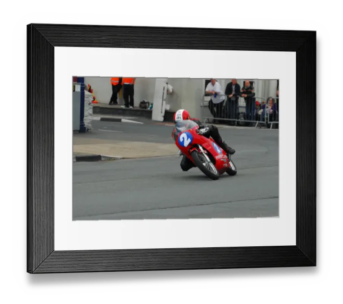 Framed Print : Michael Rutter (Honda) 2015 350 Classic TT Framed Print : Michael Rutter (Honda) 2015 350 Classic TT