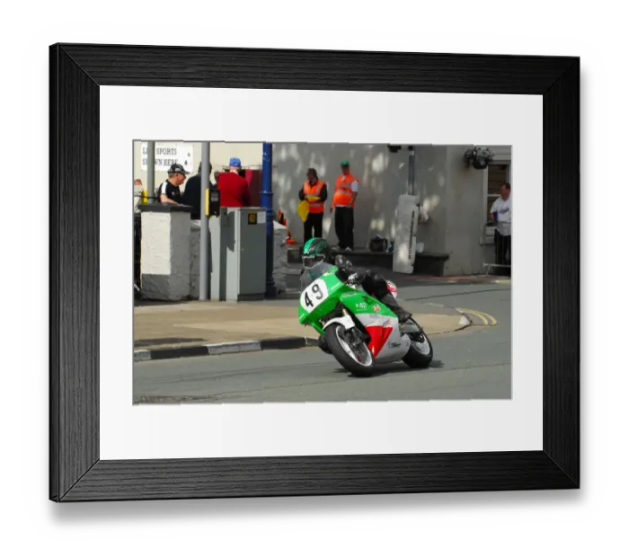 Framed Print : Neil Champion (Kawasaki) 2015 Formula One Classic TT Framed Print : Neil Champion (Kawasaki) 2015 Formula One Classic TT