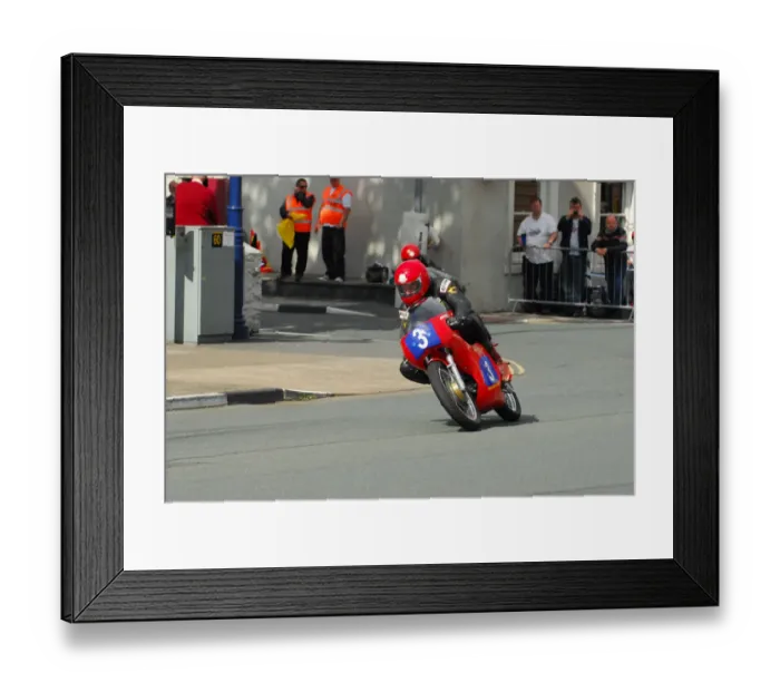 Framed Print : Chris Swallow (Aermacchi) 2015 350 Classic TT Framed Print : Chris Swallow (Aermacchi) 2015 350 Classic TT