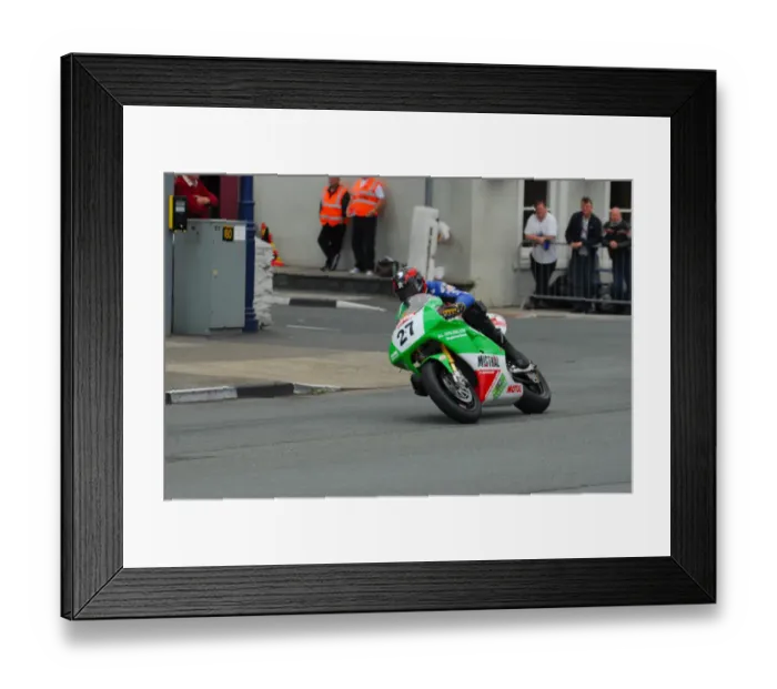 Framed Print : Mark Miller (Kawasaki) 2015 Formula One Classic TT Framed Print : Mark Miller (Kawasaki) 2015 Formula One Classic TT