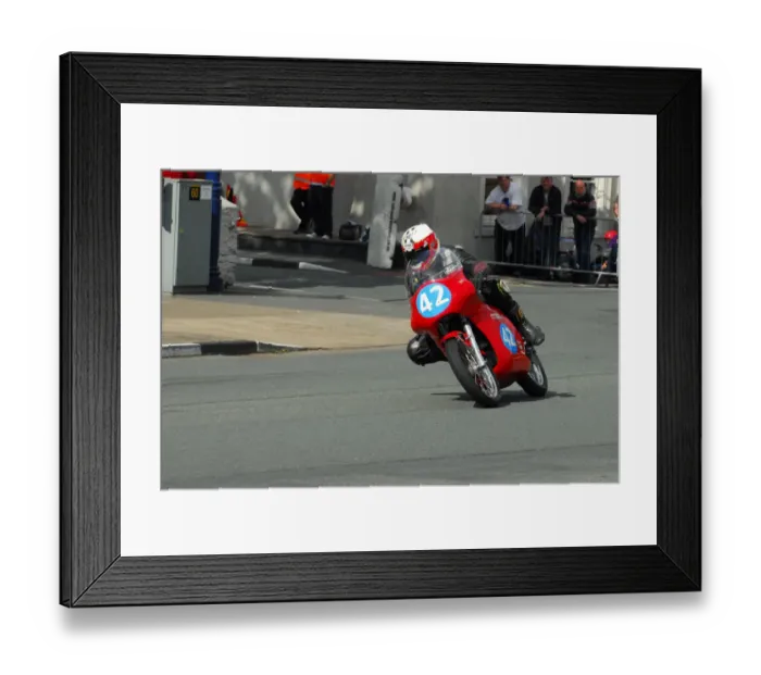 Framed Print : Barry Davidson (Honda) 2015 350 Classic TT Framed Print : Barry Davidson (Honda) 2015 350 Classic TT
