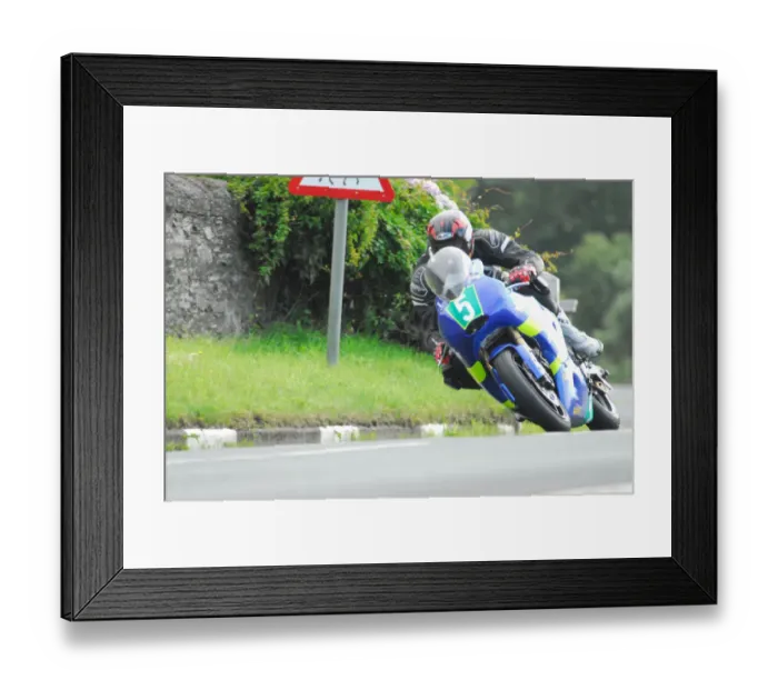 Framed Print : Tom Robinson (Suzuki) 2015 Super Twin Grand Prix Framed Print : Tom Robinson (Suzuki) 2015 Super Twin Grand Prix
