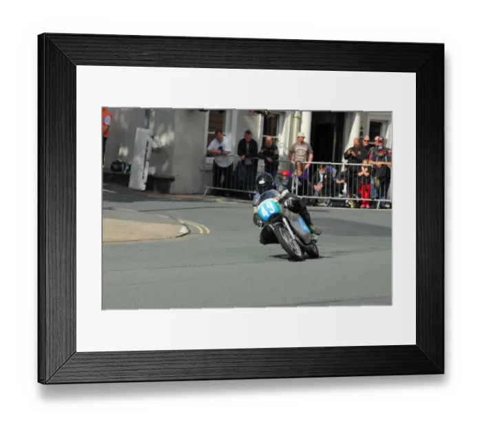 Framed Print : Jeff Ward (Suzuki) 2015 Formula One Classic TT Framed Print : Jeff Ward (Suzuki) 2015 Formula One Classic TT