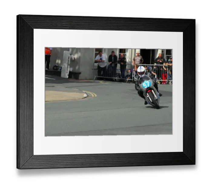 Framed Print : Brian Cooper (Honda Drixton) 2015 350 Classic TT Framed Print : Brian Cooper (Honda Drixton) 2015 350 Classic TT