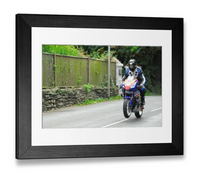 Framed Print : Pete Murray (Kawasaki) 2015 Newcomers Manx Grand Prix Framed Print : Pete Murray (Kawasaki) 2015 Newcomers Manx Grand Prix