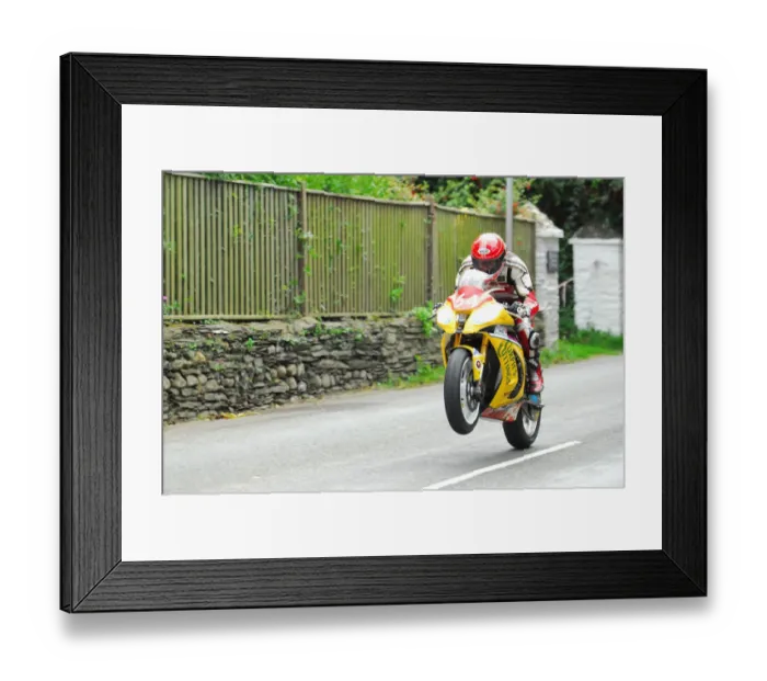 Framed Print : Liam Greene (Kawasaki) 2015 Newcomers Manx Grand Prix Framed Print : Liam Greene (Kawasaki) 2015 Newcomers Manx Grand Prix