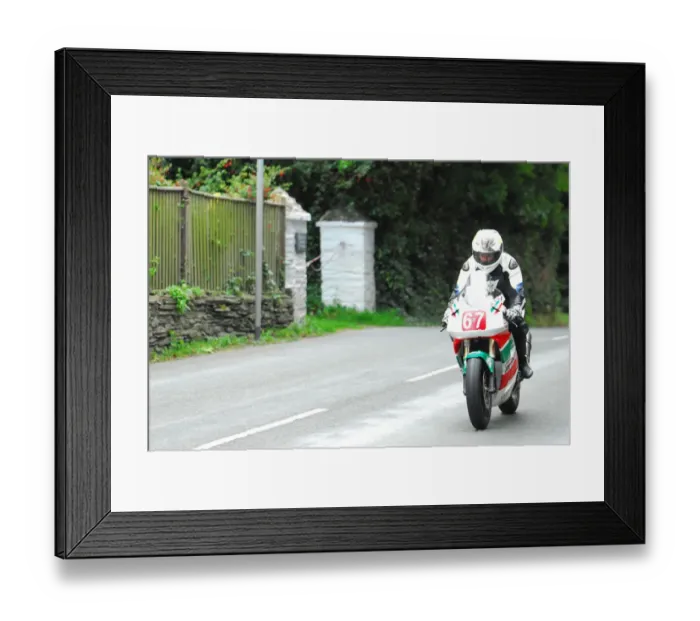 Framed Print : Michel Guillet (Honda) 2015 Newcomers Manx Grand Prix Framed Print : Michel Guillet (Honda) 2015 Newcomers Manx Grand Prix