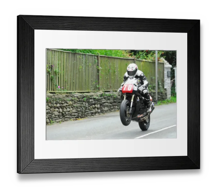 Framed Print : Robert Smith (Honda) 2015 Newcomers Manx Grand Prix Framed Print : Robert Smith (Honda) 2015 Newcomers Manx Grand Prix