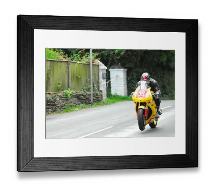 Framed Print : Phil Walters (Suzuki) 2015 Newcomers Manx Grand Prix Framed Print : Phil Walters (Suzuki) 2015 Newcomers Manx Grand Prix
