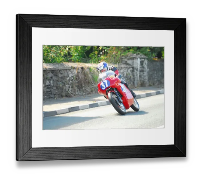 Framed Print : Keith Dixon (Seeley) 2015 350 Classic TT Framed Print : Keith Dixon (Seeley) 2015 350 Classic TT