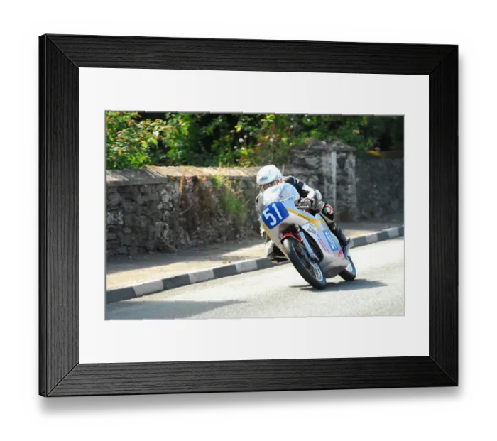 Framed Print : Stephen Harper (Honda) 350 Classic TT Framed Print : Stephen Harper (Honda) 350 Classic TT