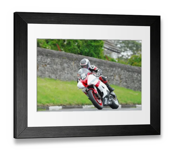 Framed Print : Justin Collins (Yamaha) 2015 Junior Manx Grand Prix Framed Print : Justin Collins (Yamaha) 2015 Junior Manx Grand Prix
