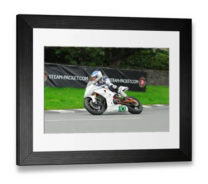 Framed Print : Murray McConnachie (Kawasaki) 2015 Super Twin Manx Grand Prix Framed Print : Murray McConnachie (Kawasaki) 2015 Super Twin Manx Grand Prix