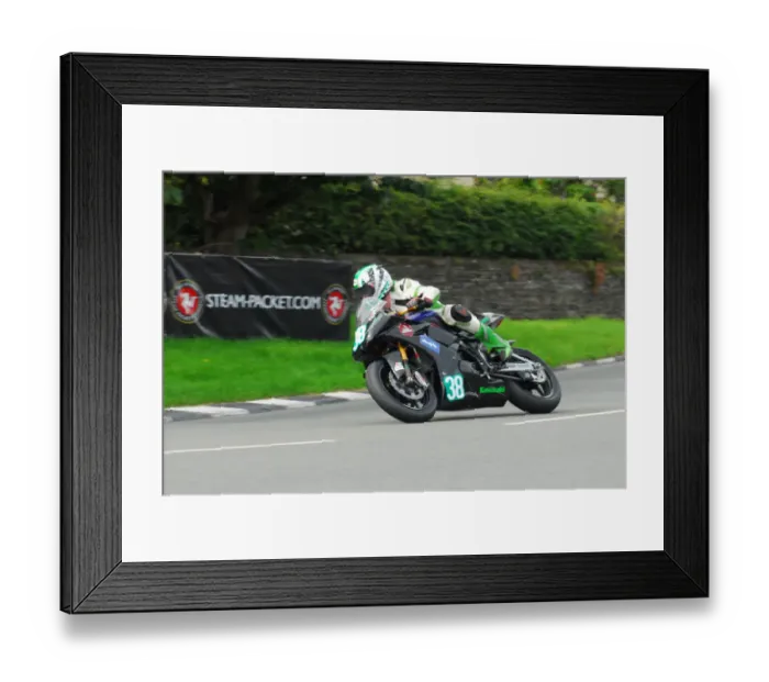 Framed Print : Ryan Maher (Kawasaki) 2015 Super Twin Manx Grand Prix Framed Print : Ryan Maher (Kawasaki) 2015 Super Twin Manx Grand Prix