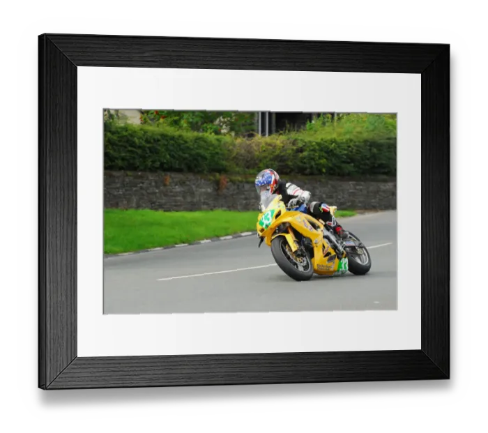 Framed Print : Alan Cunningham (Suzuki) 2015 Super Twin Manx Grand Prix Framed Print : Alan Cunningham (Suzuki) 2015 Super Twin Manx Grand Prix