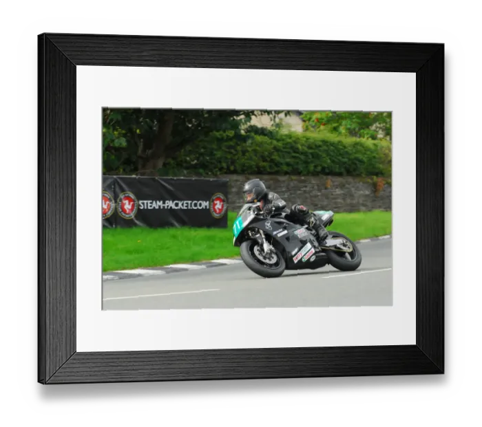 Framed Print : James Buckett (Kawasaki) 2015 Lightweight Manx Grand Prix Framed Print : James Buckett (Kawasaki) 2015 Lightweight Manx Grand Prix