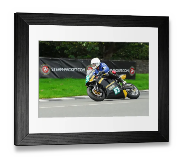 Framed Print : Paul Birch (Suzuki) 2015 Super Twin Manx Grand Prix Framed Print : Paul Birch (Suzuki) 2015 Super Twin Manx Grand Prix