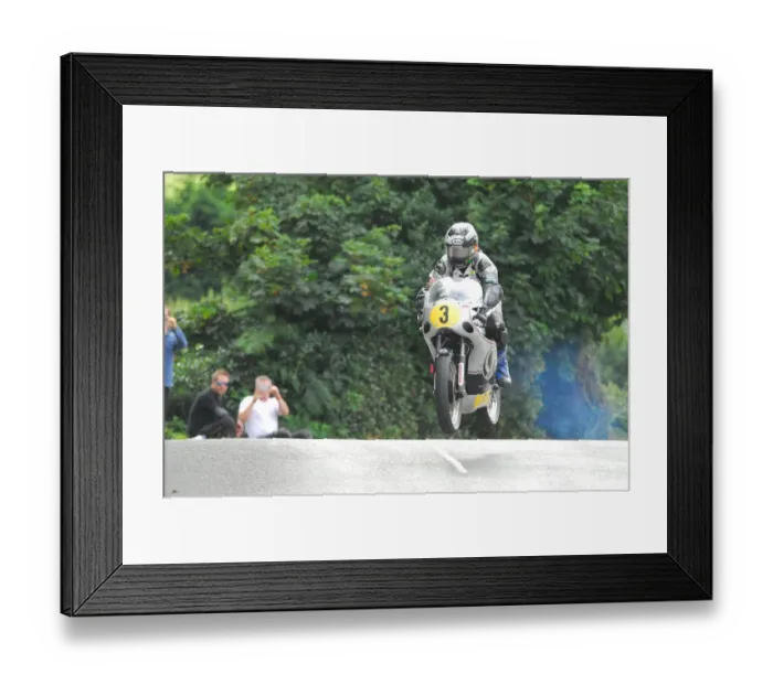 Framed Print : Michael Dunlop (Norton) 2015 Senior Classic TT Framed Print : Michael Dunlop (Norton) 2015 Senior Classic TT