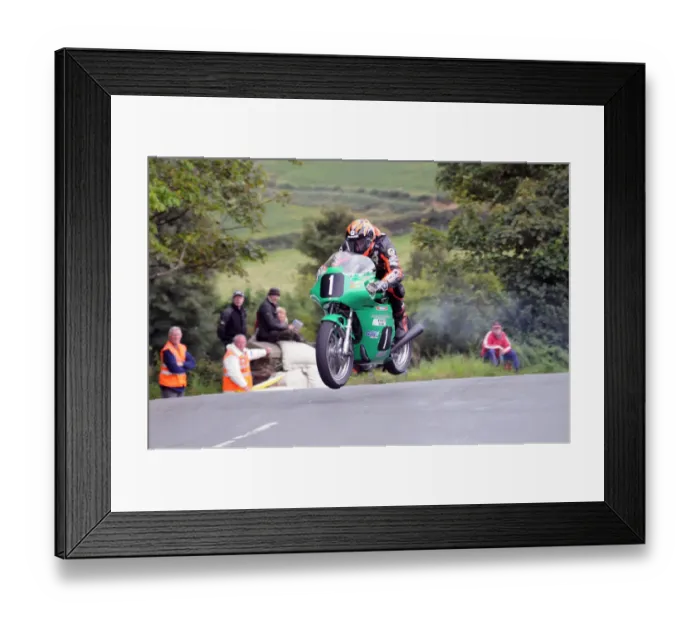 Framed Print : Ryan Farquhar (Paton) 2011 Senior Classic Manx Grand Prix