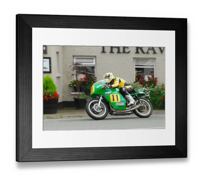Framed Print : Ian Lougher (Paton) 2015 500cc Classic TT Framed Print : Ian Lougher (Paton) 2015 500cc Classic TT