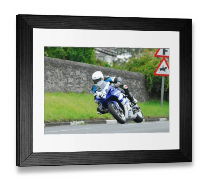 Framed Print : Stephen Smith (Suzuki) 2015 Junior Manx Grand Prix Framed Print : Stephen Smith (Suzuki) 2015 Junior Manx Grand Prix