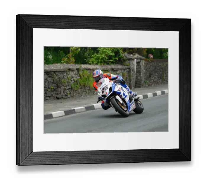 Framed Print : Josh Brookes (Suzuki) 2013 Superbike TT Framed Print : Josh Brookes (Suzuki) 2013 Superbike TT