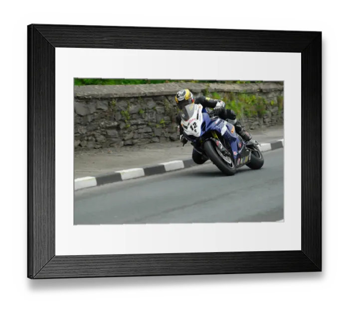 Framed Print : Dan Kneen (Suzuki) 2013 Superbike TT Framed Print : Dan Kneen (Suzuki) 2013 Superbike TT