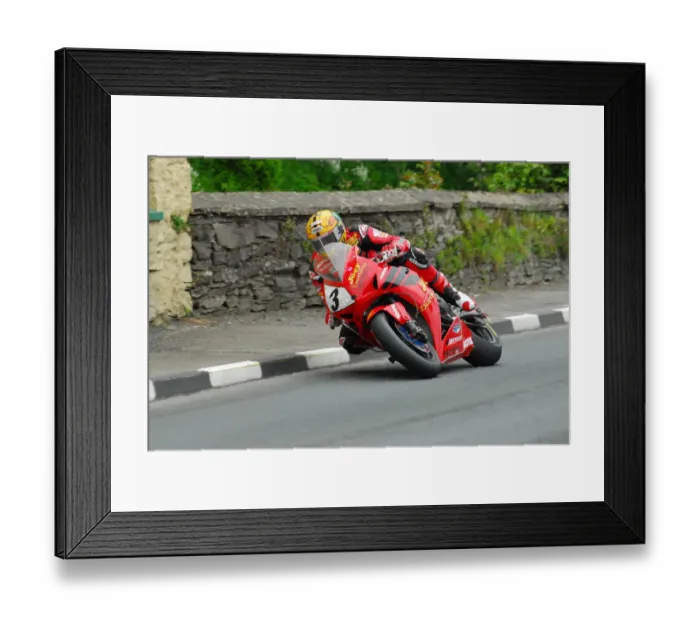 Framed Print : John McGuinness (Honda) 2013 Superbike TT