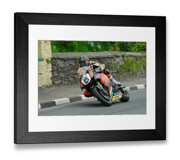 Framed Print : Bruce Anstey (Honda) 2013 Superbike TT Framed Print : Bruce Anstey (Honda) 2013 Superbike TT