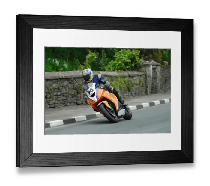 Framed Print : Eric Wilson (Kawasaki) 2013 Superbike TT Framed Print : Eric Wilson (Kawasaki) 2013 Superbike TT