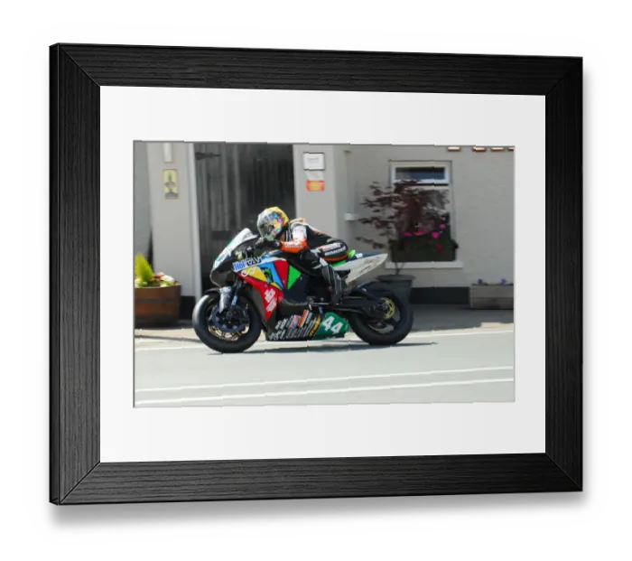 Framed Print : Maria Costello (Kawasaki) 2013 Lightweight TT Framed Print : Maria Costello (Kawasaki) 2013 Lightweight TT
