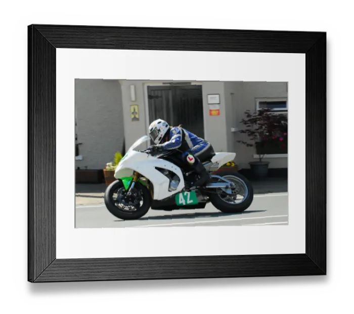 Framed Print : Alan Bud Jackson (Kawasaki) 2013 Lightweight TT Framed Print : Alan Bud Jackson (Kawasaki) 2013 Lightweight TT