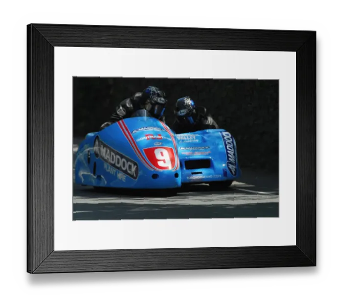Framed Print : Rob Handcock & Basil Bevan (Shelbourne Honda) 2013 Sidecar TT