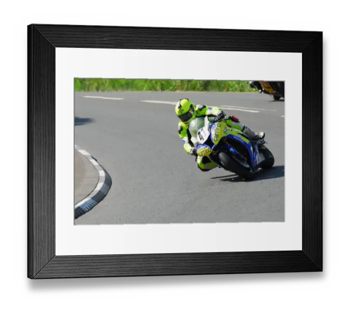 Framed Print : Grant Wagstaff (Kawasaki) 2013 Senior TT Framed Print : Grant Wagstaff (Kawasaki) 2013 Senior TT