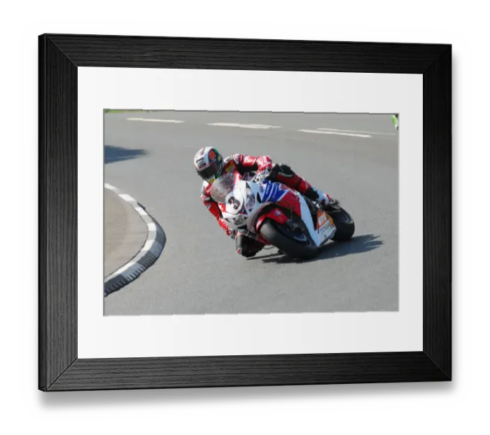 Framed Print : John McGuinness (Honda) 2013 Senior TT Framed Print : John McGuinness (Honda) 2013 Senior TT