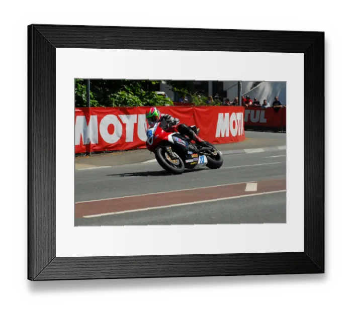 Framed Print : Russell Mountford (Triumph) 2013 Supersport TT Framed Print : Russell Mountford (Triumph) 2013 Supersport TT