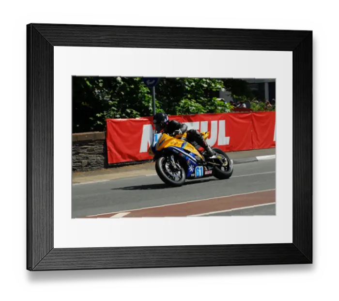 Framed Print : George Spence (Yamaha) 2013 Supersport TT Framed Print : George Spence (Yamaha) 2013 Supersport TT