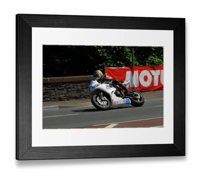 Framed Print : Maria Costello (Triumph) 2013 Supersport TT