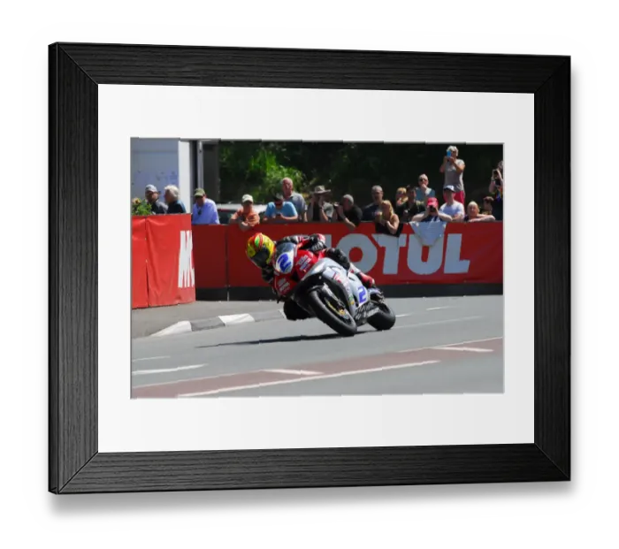 Framed Print : Cameron Donald (Honda) 2013 Supersport TT Framed Print : Cameron Donald (Honda) 2013 Supersport TT