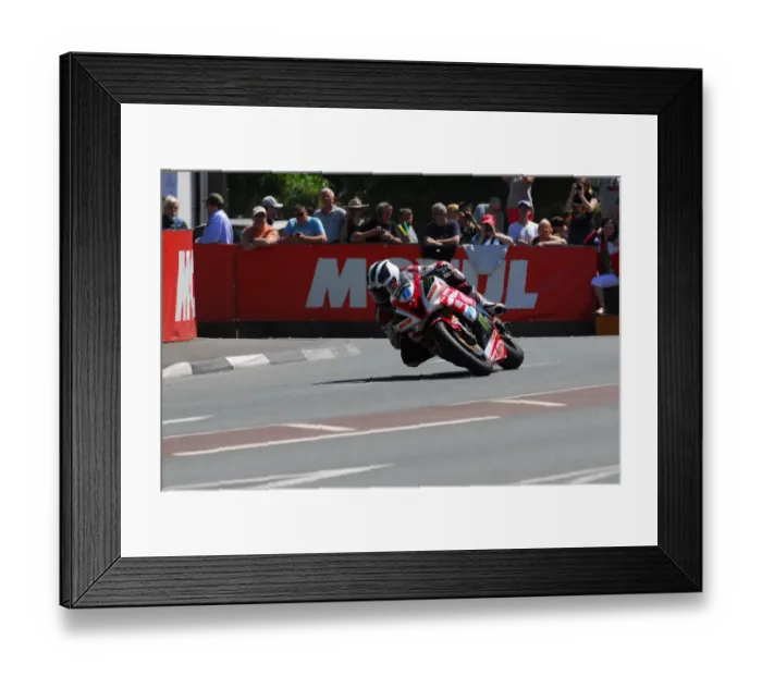 Framed Print : William Dunlop (Yamaha) 2013 Supersport TT