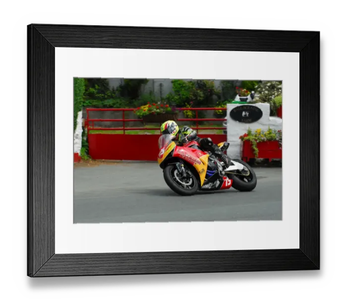 Framed Print : Ian Lougher (Honda) 2013 Superstock TT Framed Print : Ian Lougher (Honda) 2013 Superstock TT