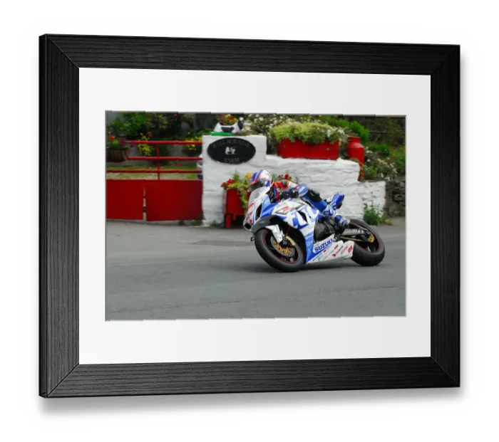 Framed Print : Josh Brookes (Tyco Suzuki) 2013 Superstock TT Framed Print : Josh Brookes (Tyco Suzuki) 2013 Superstock TT