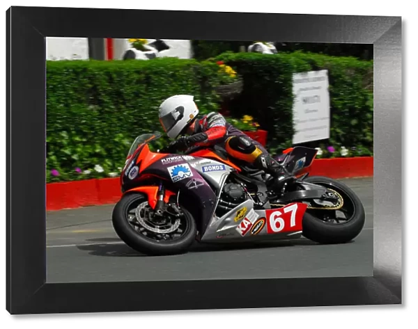 Olie Linsdell (Yamaha) 2013 Superstock TT