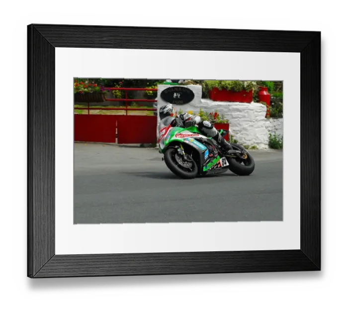 Framed Print : Steve Henegan (Kawasaki) 2013 Superstock TT