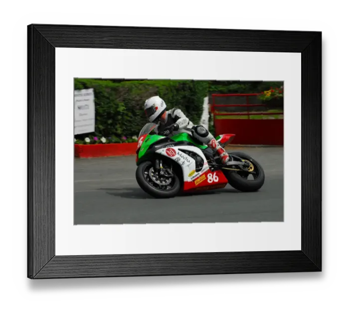 Framed Print : James Hurrell (Kawasaki) 2013 Superstock TT Framed Print : James Hurrell (Kawasaki) 2013 Superstock TT
