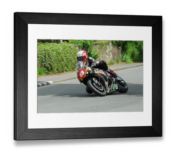 Framed Print : Michael Rutter (Honda) 2013 Superstock TT Framed Print : Michael Rutter (Honda) 2013 Superstock TT