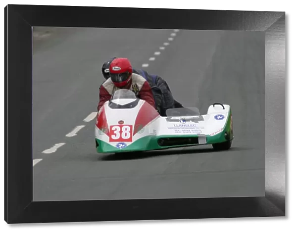 Keith Walters & Andrew Webb (Ireson Mistral) 2003 Sidecar TT